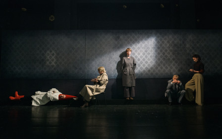 Vilniaus mažajame teatre debiutavo J. Vinciūno „Trukdis“: danų rašytojos įkvėptą spektaklį papildė norvegų filosofo teorija